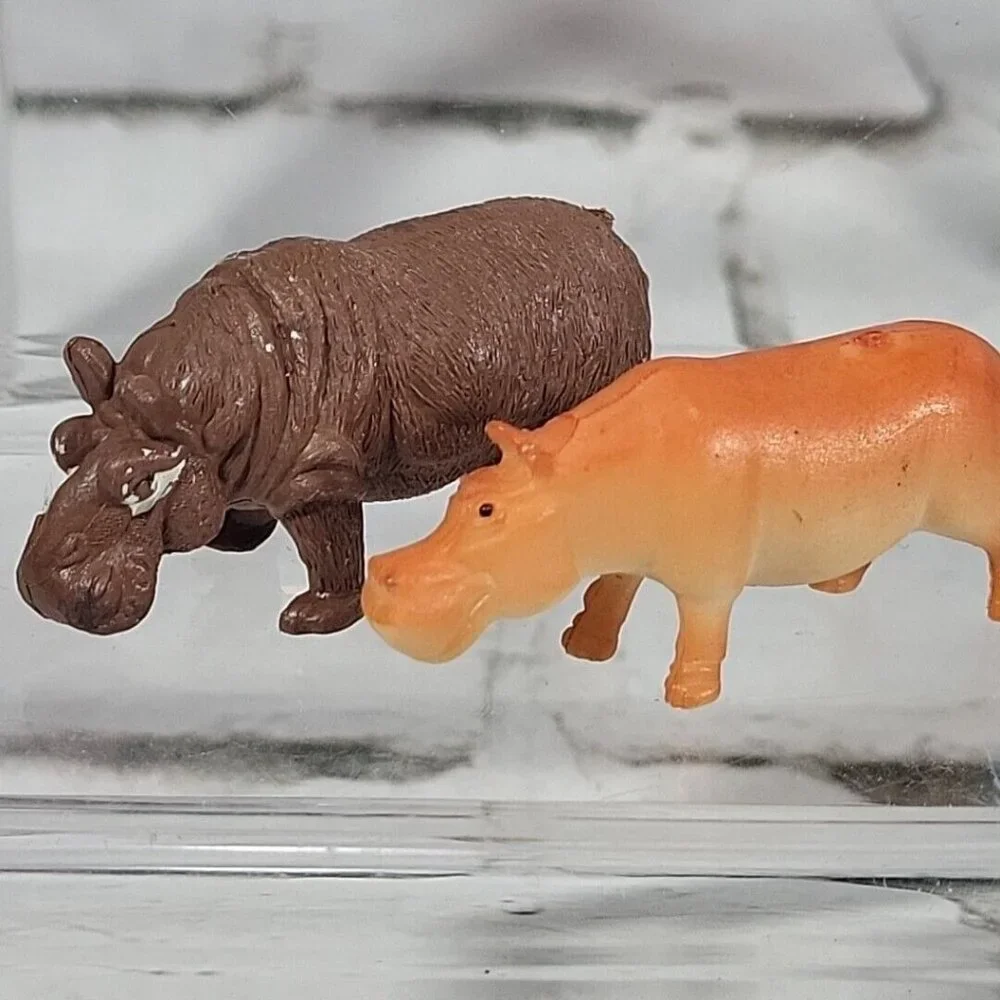 Hippos Hippopotamus Figures Toys Collectibles Lot of‎ 12